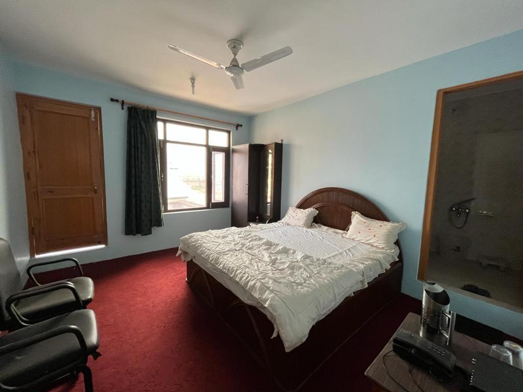 Johns Palace Hotel Srinagar (Jammu and Kashmir)