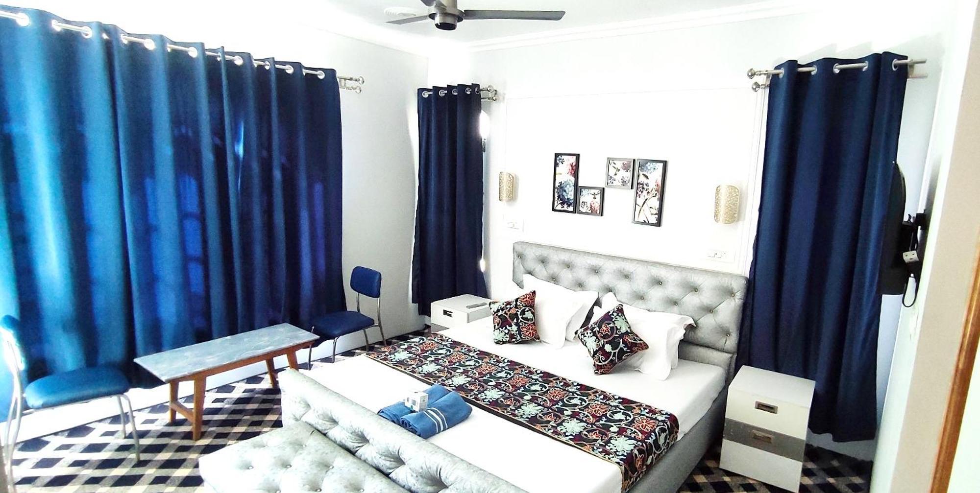 Waneposh Guest house Srinagar (Jammu and Kashmir)
