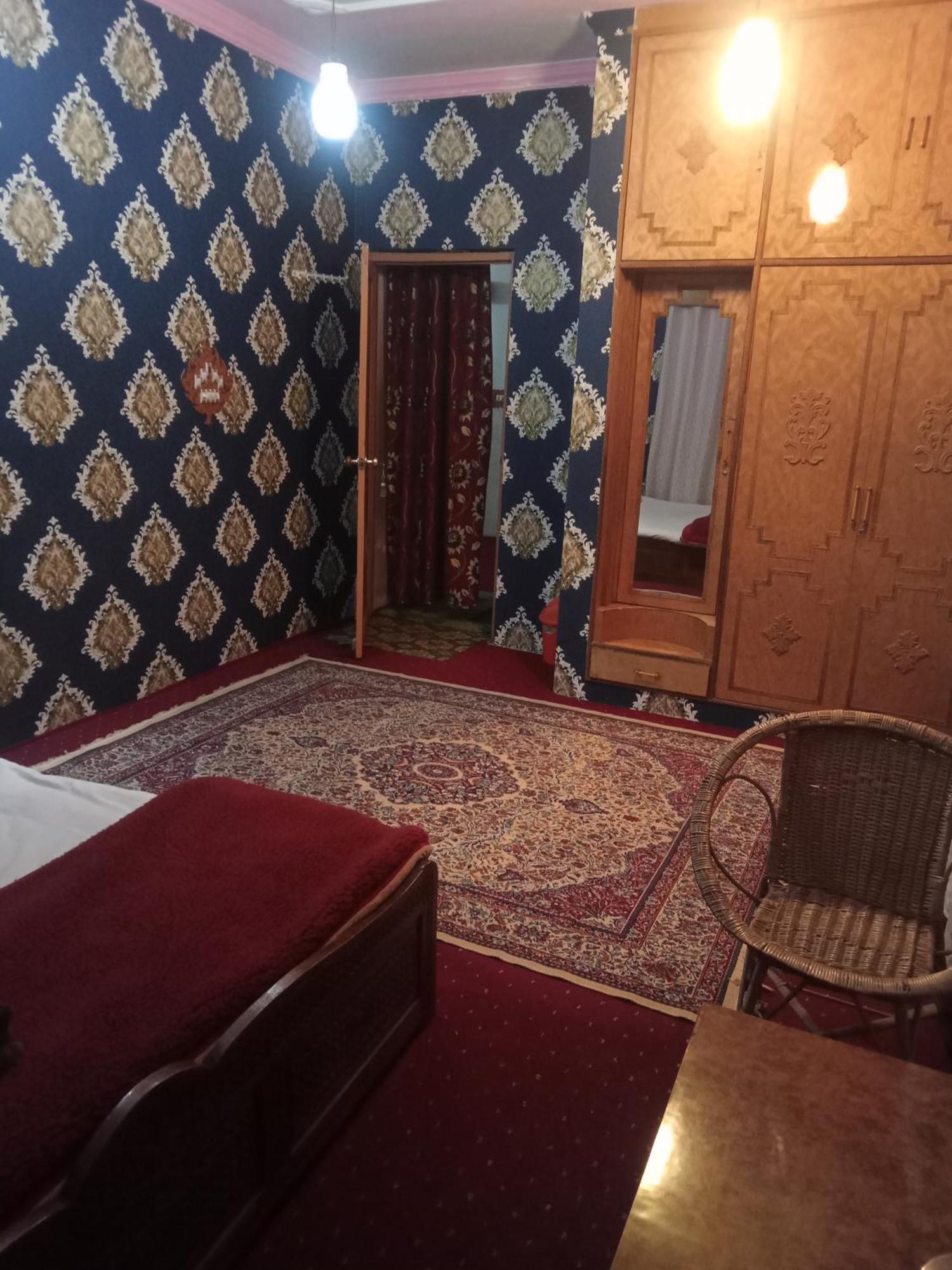 Grand Inayat Srinagar (Jammu and Kashmir)