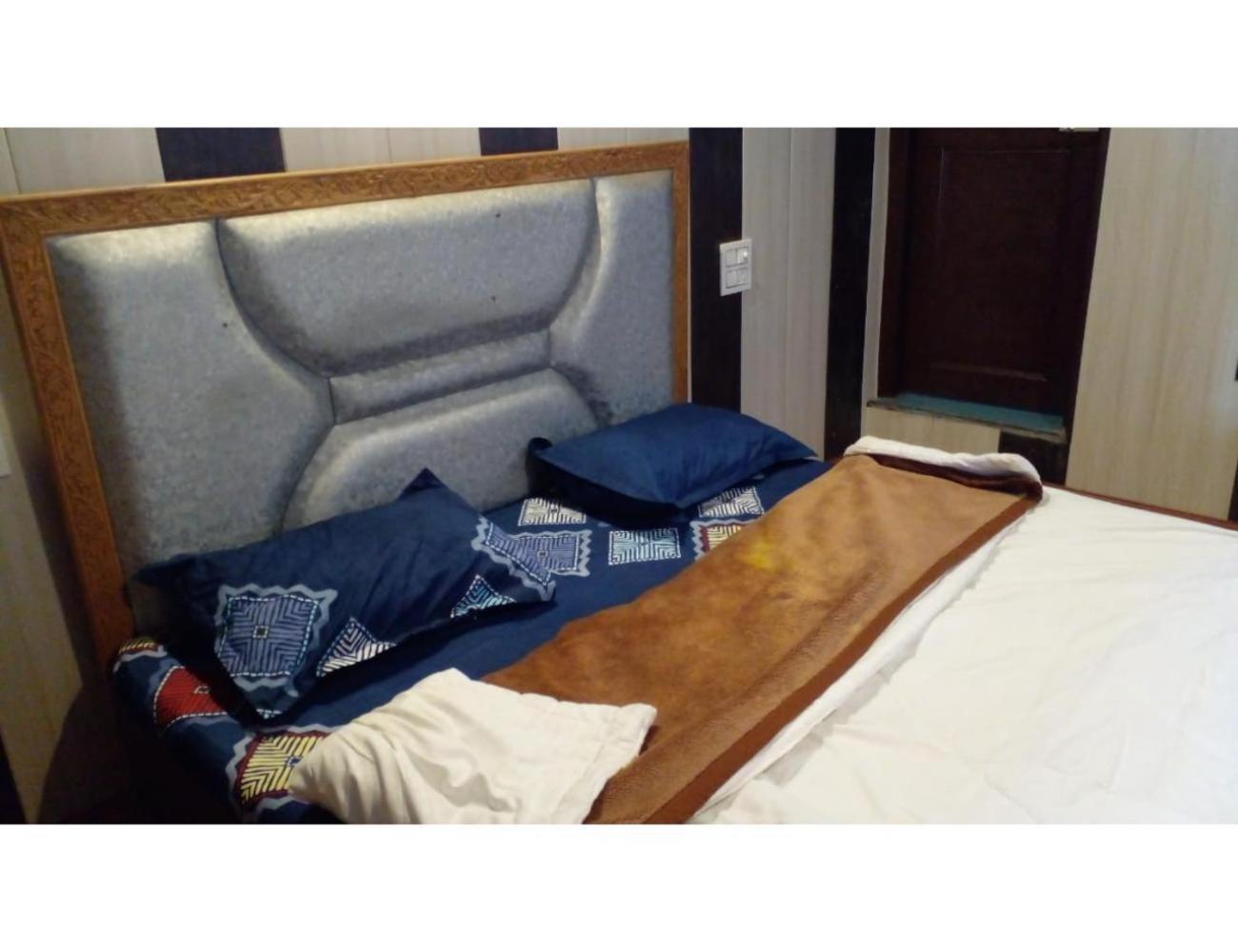 Homestay Palla's & Suites-resorts,