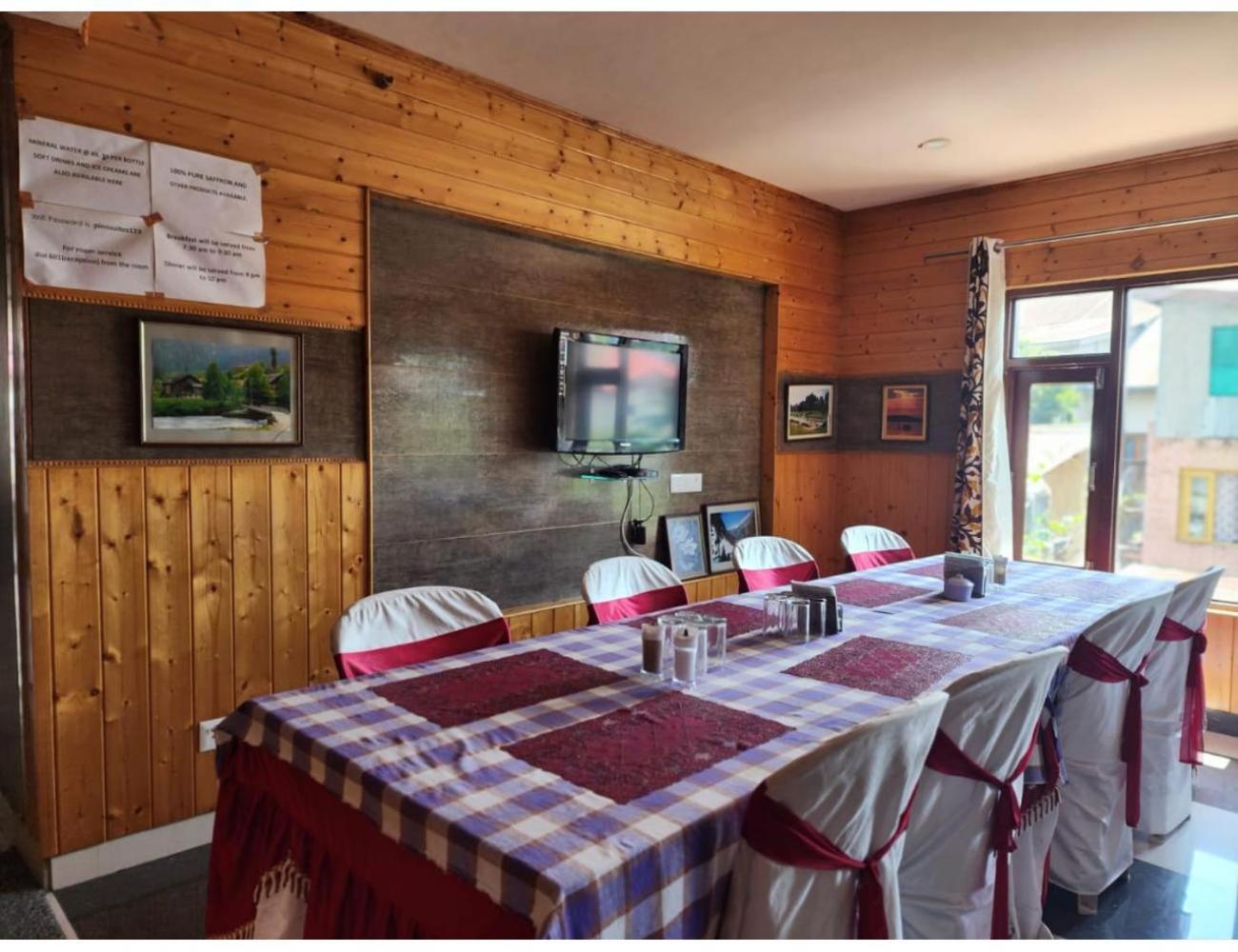 Homestay Palla's & Suites-resorts, *
