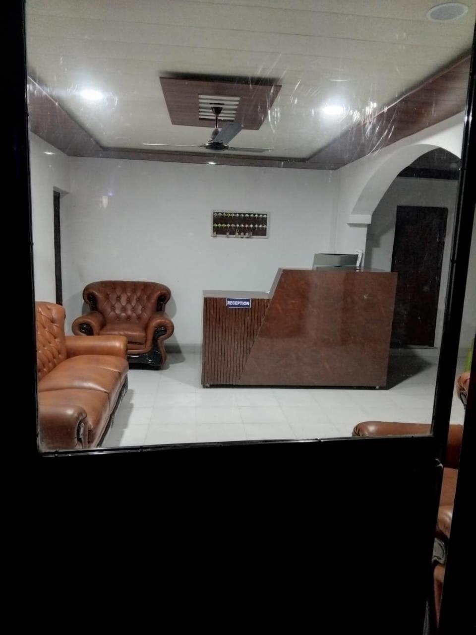 Guest house Zeal Comfort Inn *