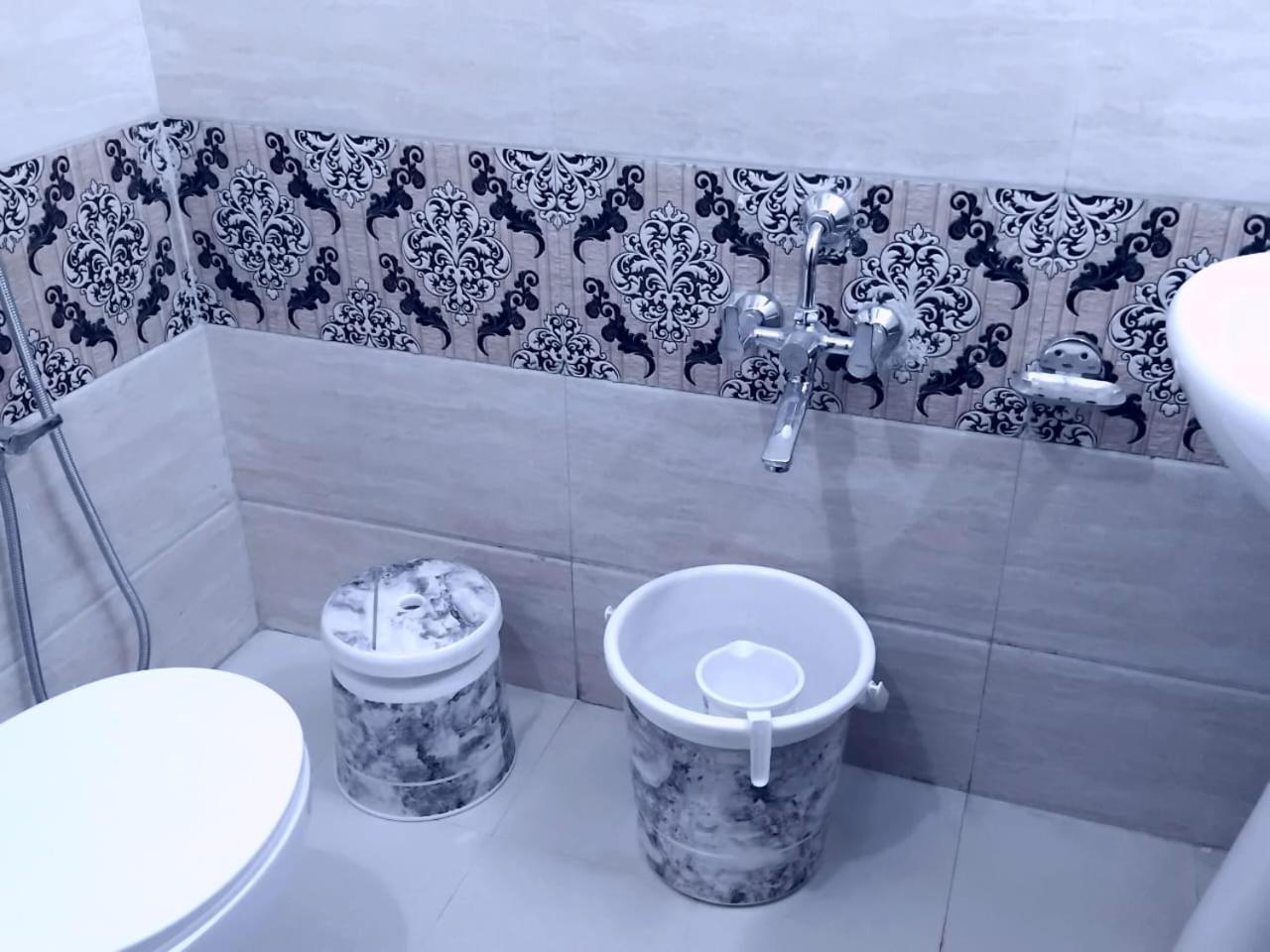 Guest house Zeal Comfort Inn Srinagar (Jammu and Kashmir)