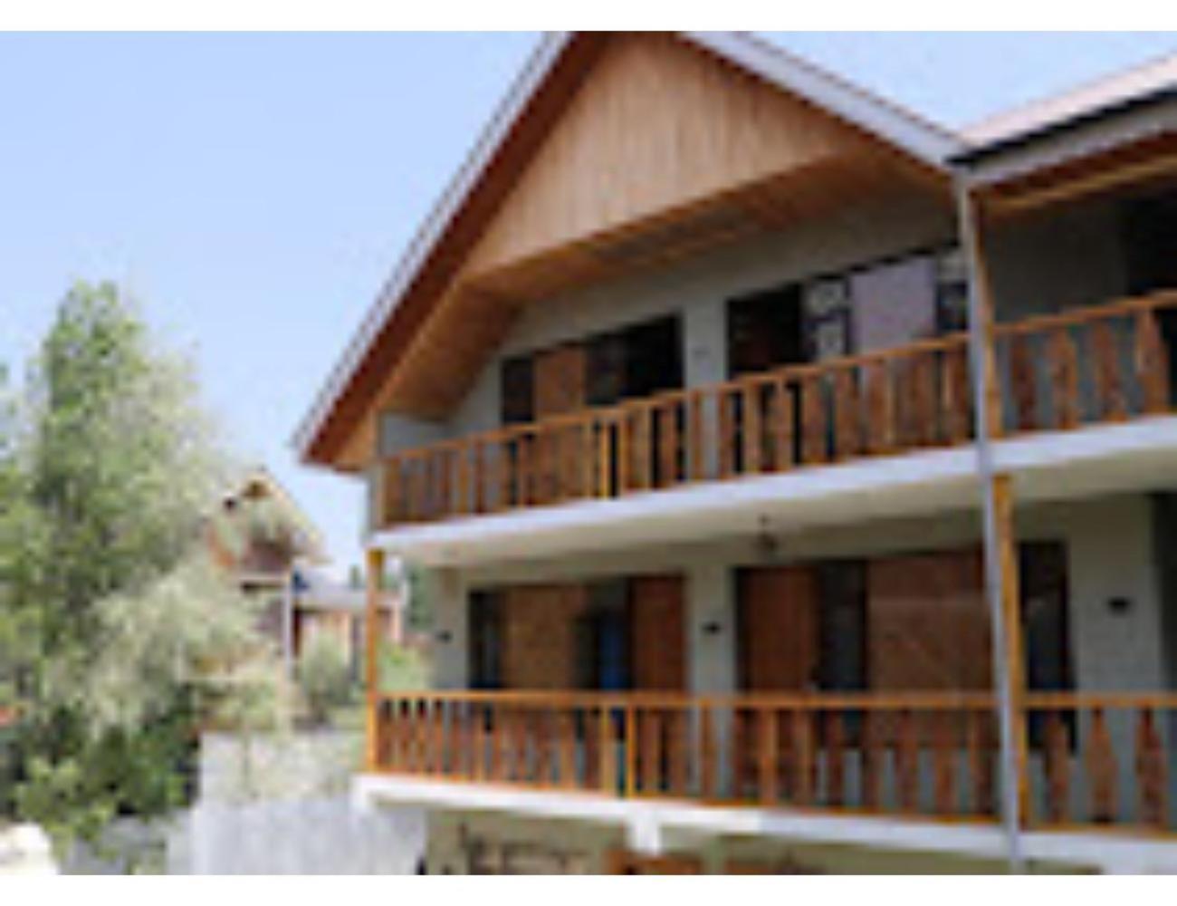 Homestay Taj Resort, Srinagar (Jammu and Kashmir)