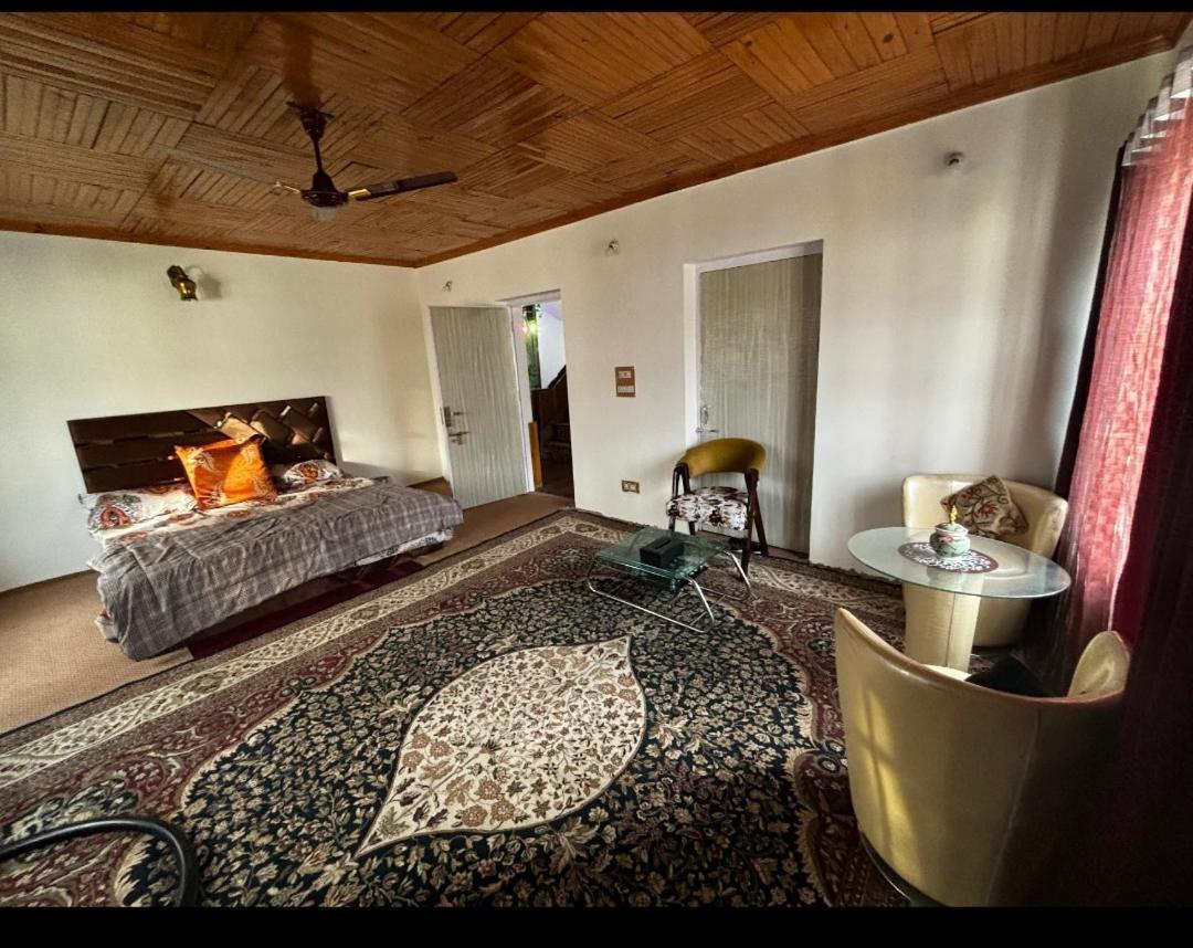 Nest Comfort Zone Srinagar (Jammu and Kashmir)