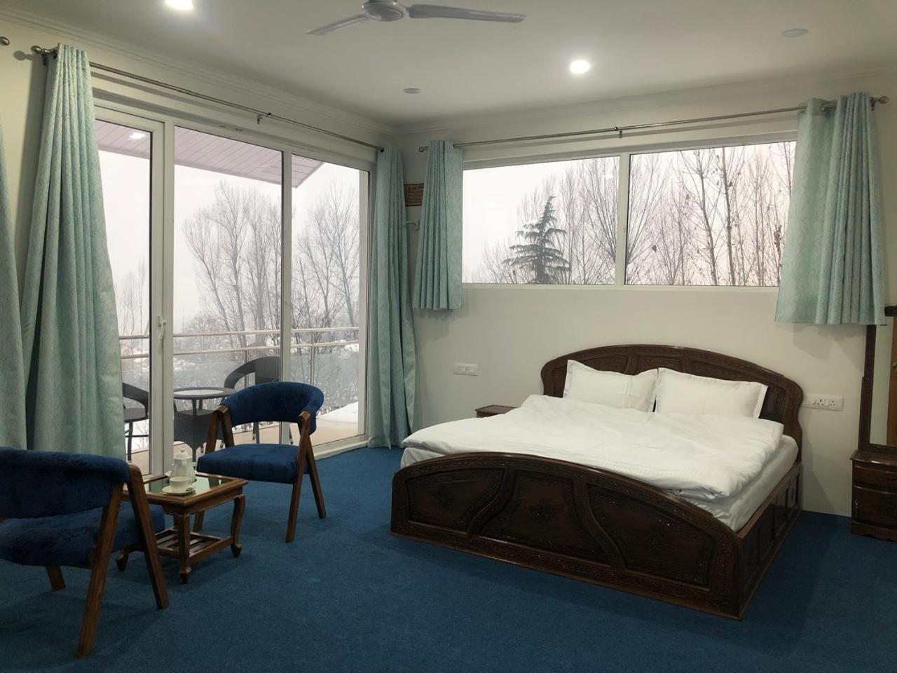 Lodge Sahil View