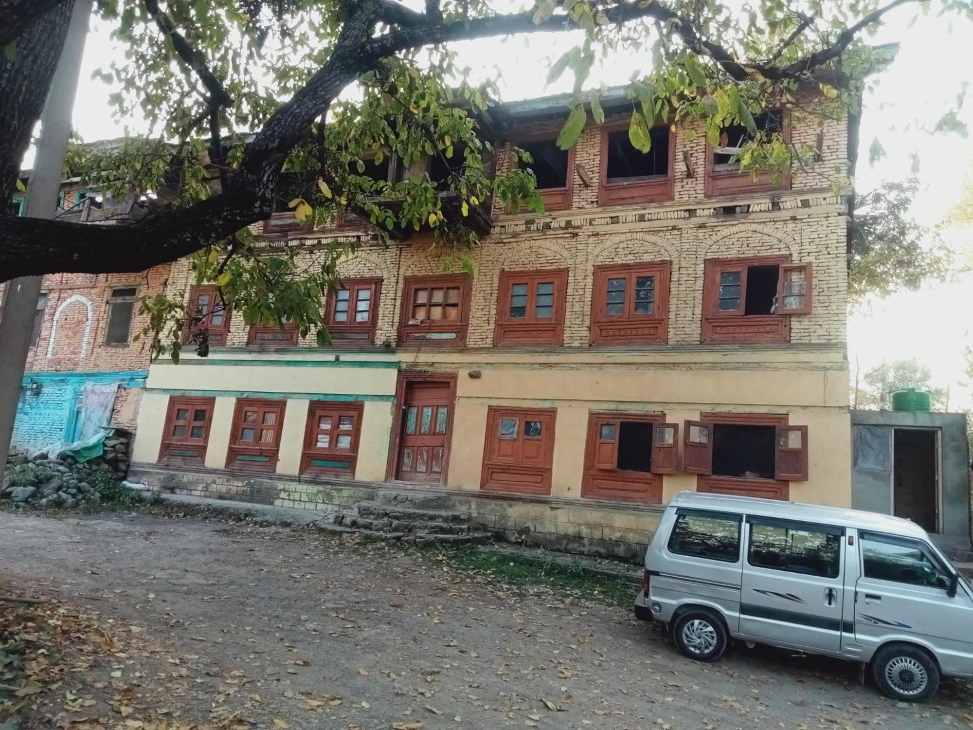 Greenvilla Homestay Tangmarg