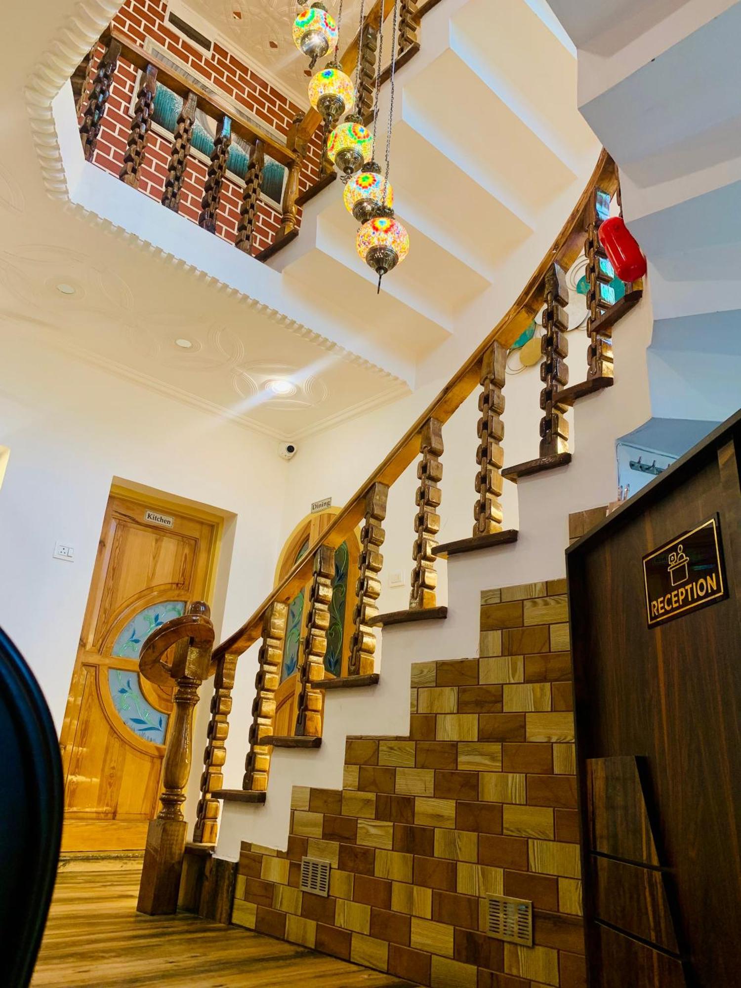 Hotel Faizzy Residency 3*