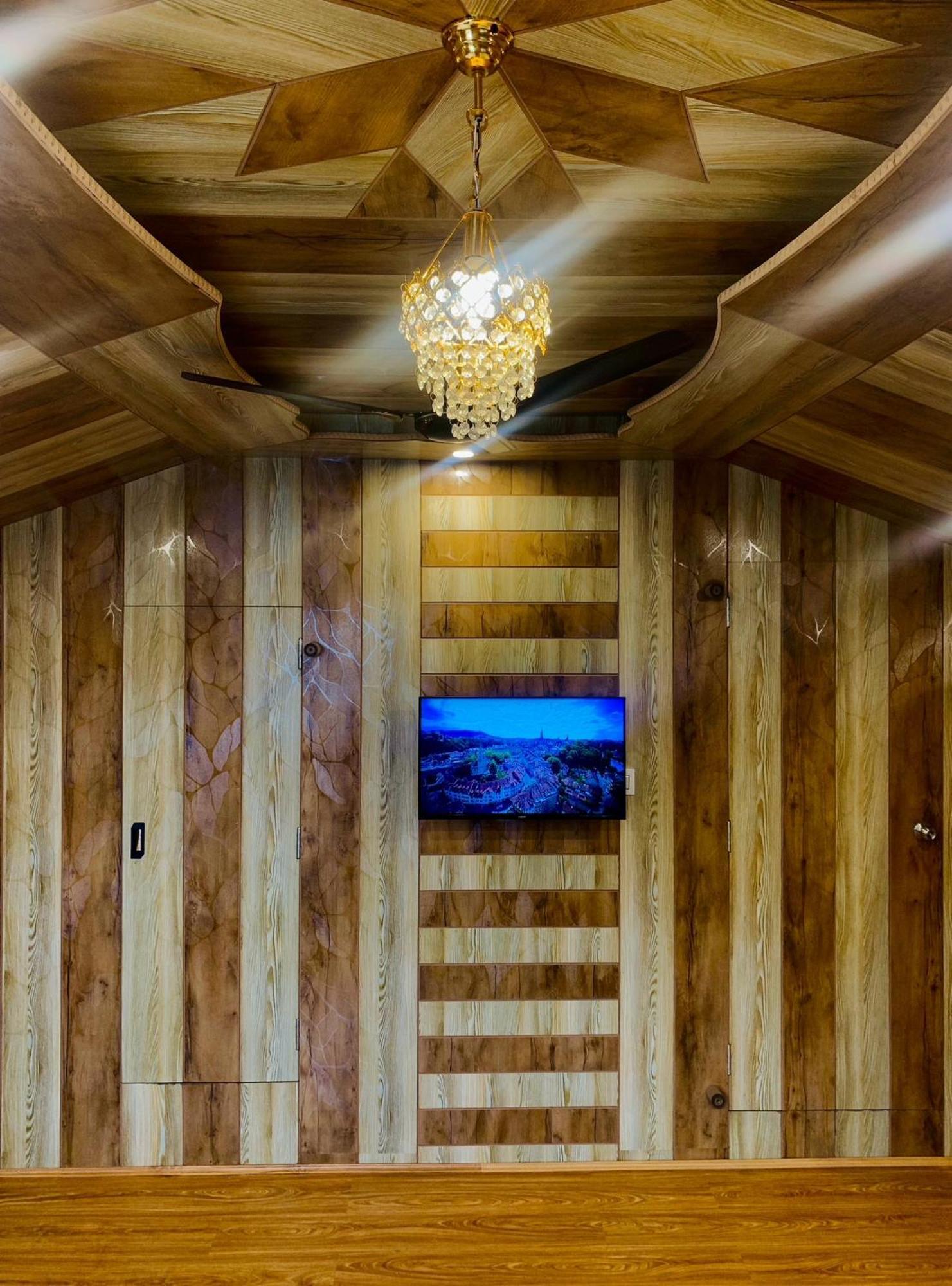 Faizzy Residency Hotel Srinagar (Jammu and Kashmir)