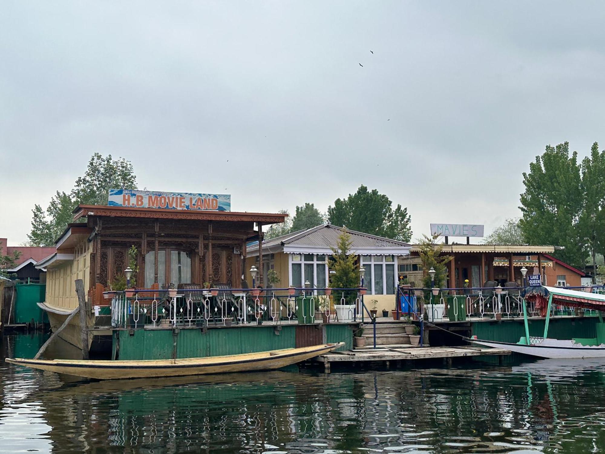 Movie Land Group Of House Boats Srinagar (Jammu and Kashmir)