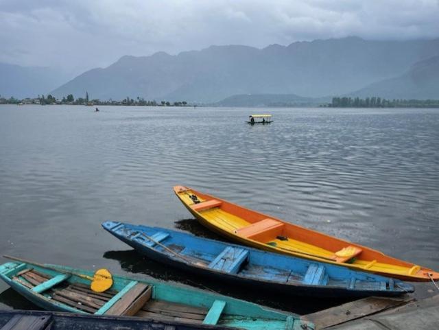 Lodge Sahil View Srinagar (Jammu and Kashmir)