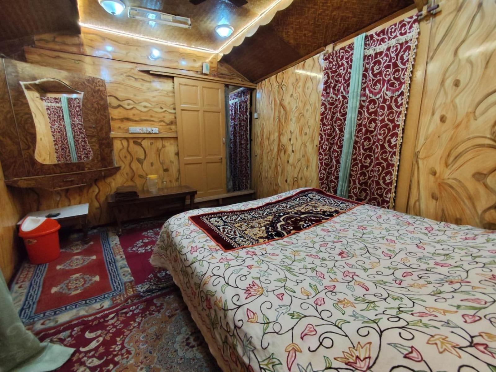Young Palace Group Of Houseboats *