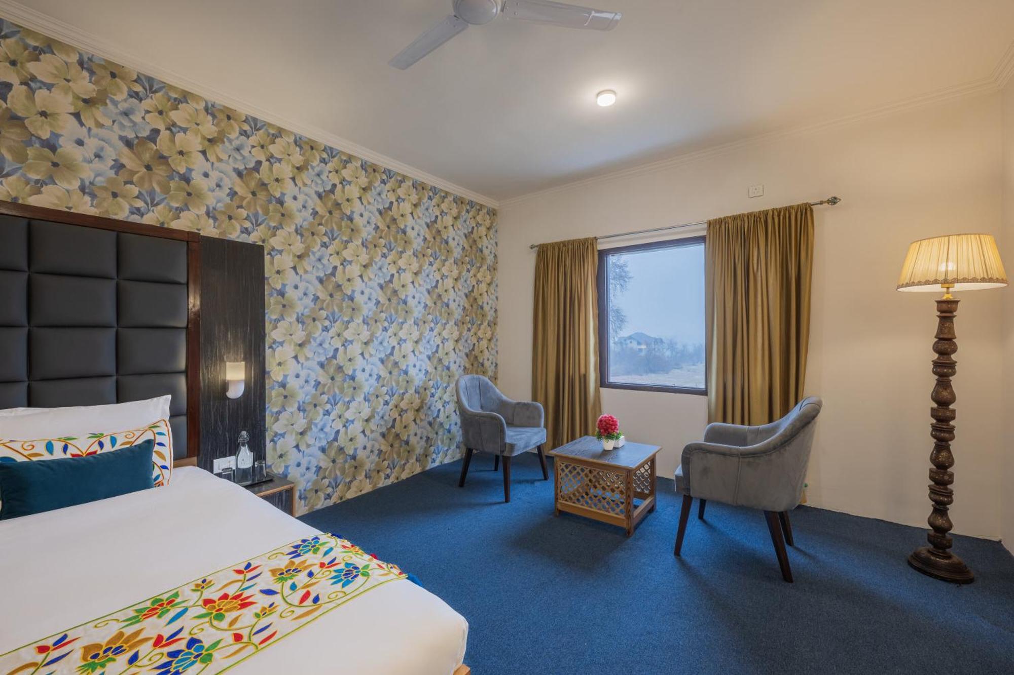 Echor Kashmir Holidays
