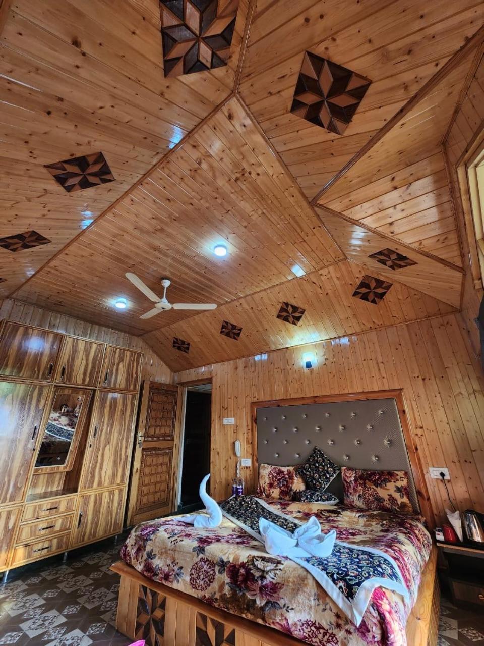 Apartment The Group Of Srinagar (Jammu and Kashmir)