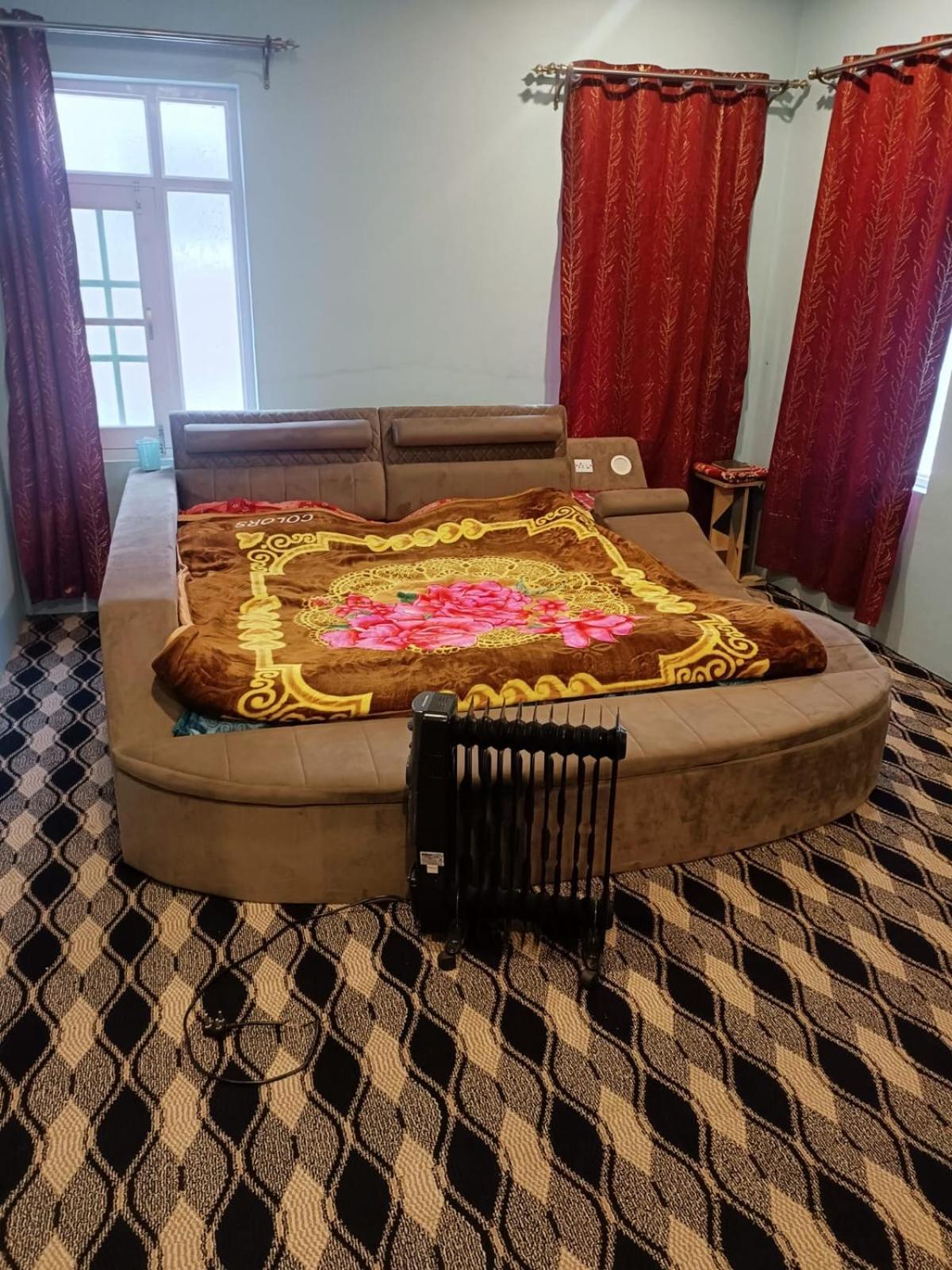 Guest Care Homestay *
