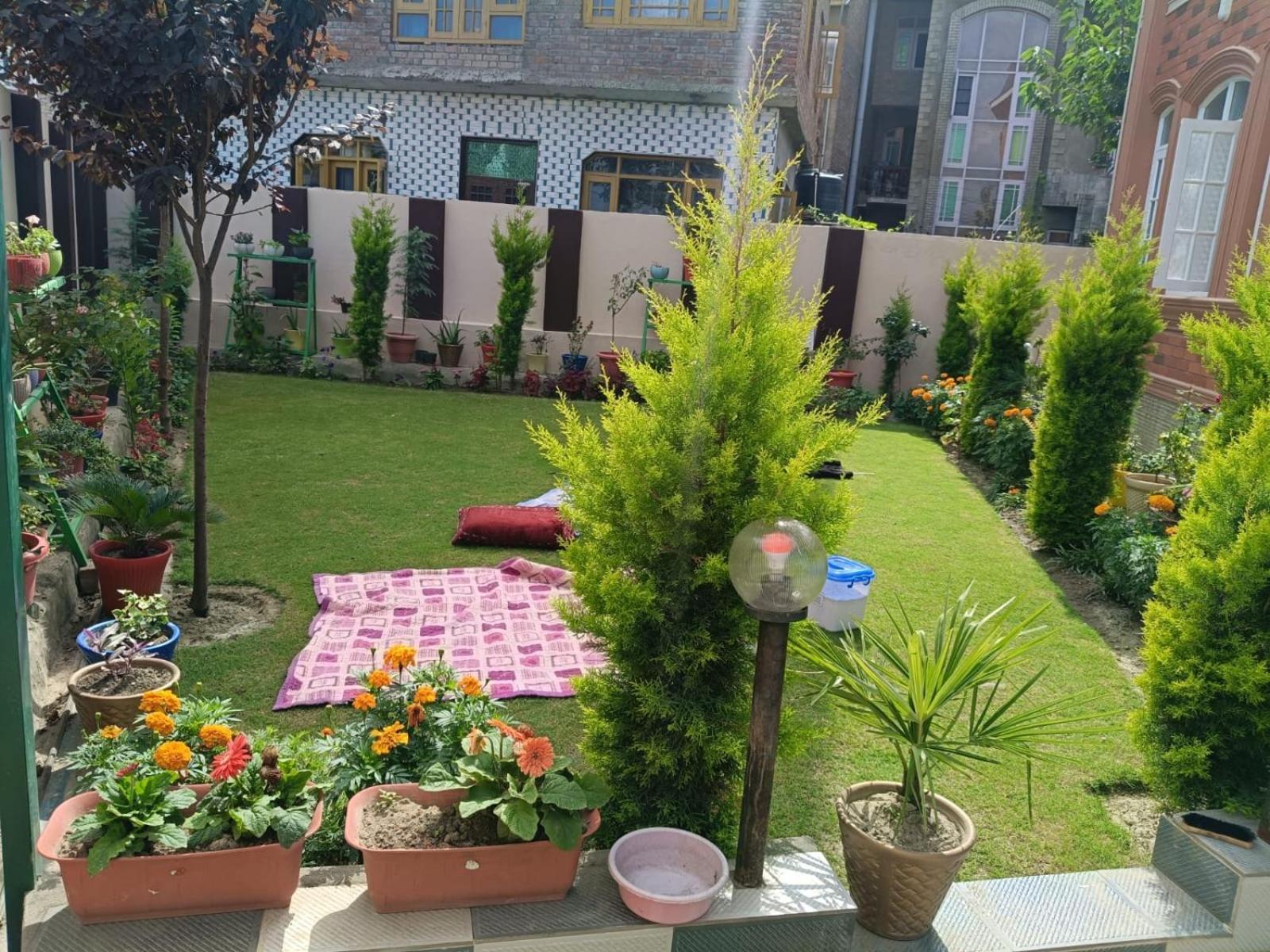 Guest Care Homestay