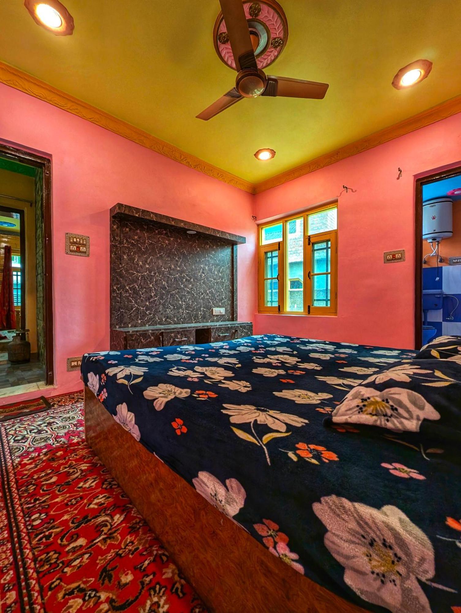 Homestay In Kashmir