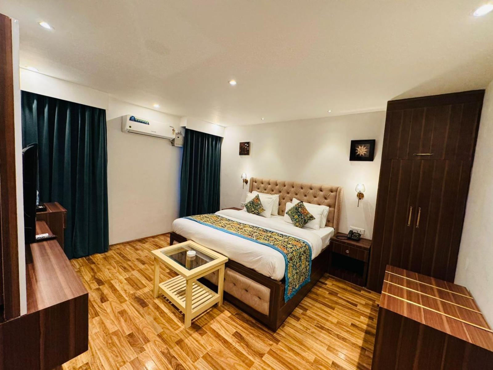 De Elaaf The Luxury 4* Srinagar (Jammu and Kashmir)