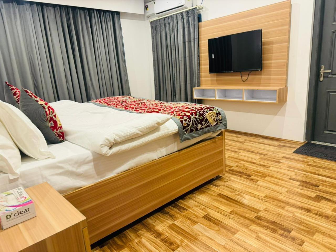 De Elaaf The Luxury 4* Srinagar (Jammu and Kashmir)