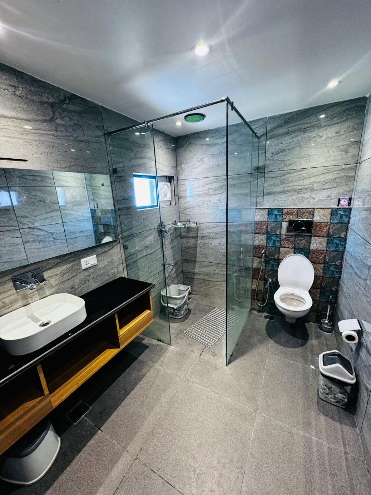 De Elaaf The Luxury
