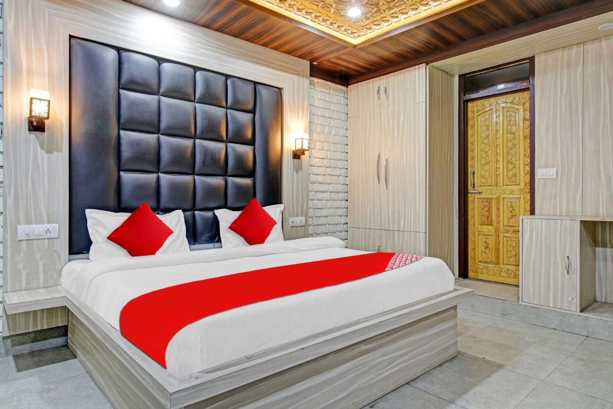 O The Oshin & Restaurant Hotel