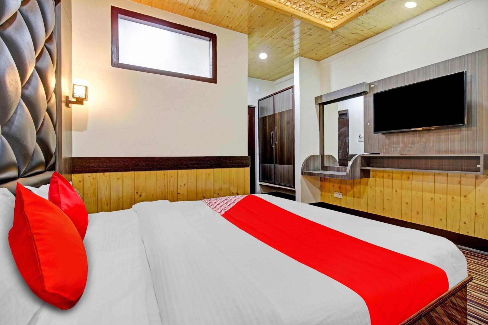 O The Oshin & Restaurant Srinagar (Jammu and Kashmir)