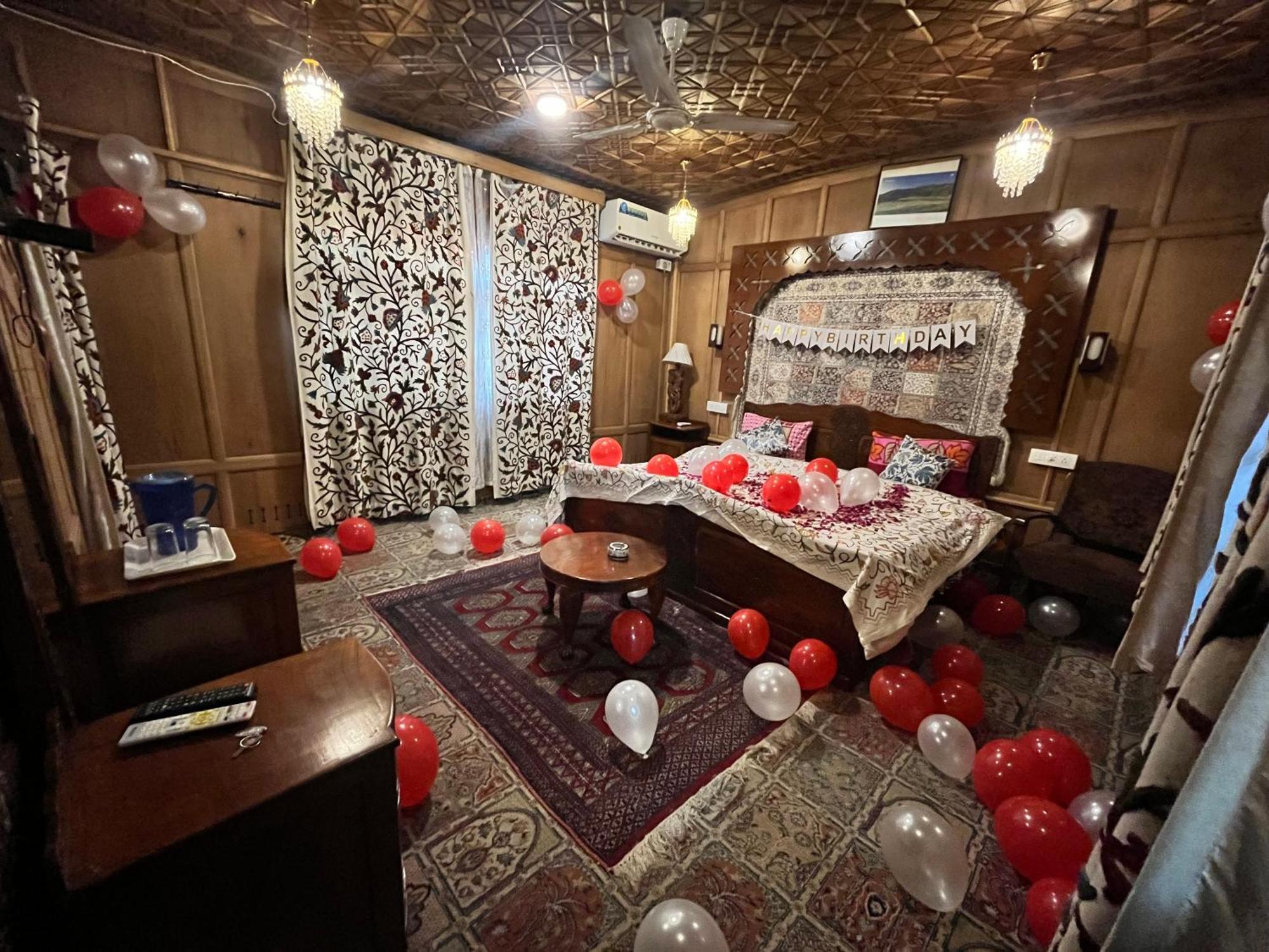 Hotel Dalalke Houseboats 3*