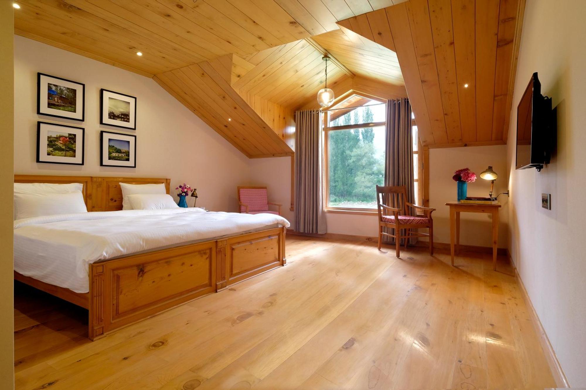 Hotel Nadis - A Handcrafted Boutique *