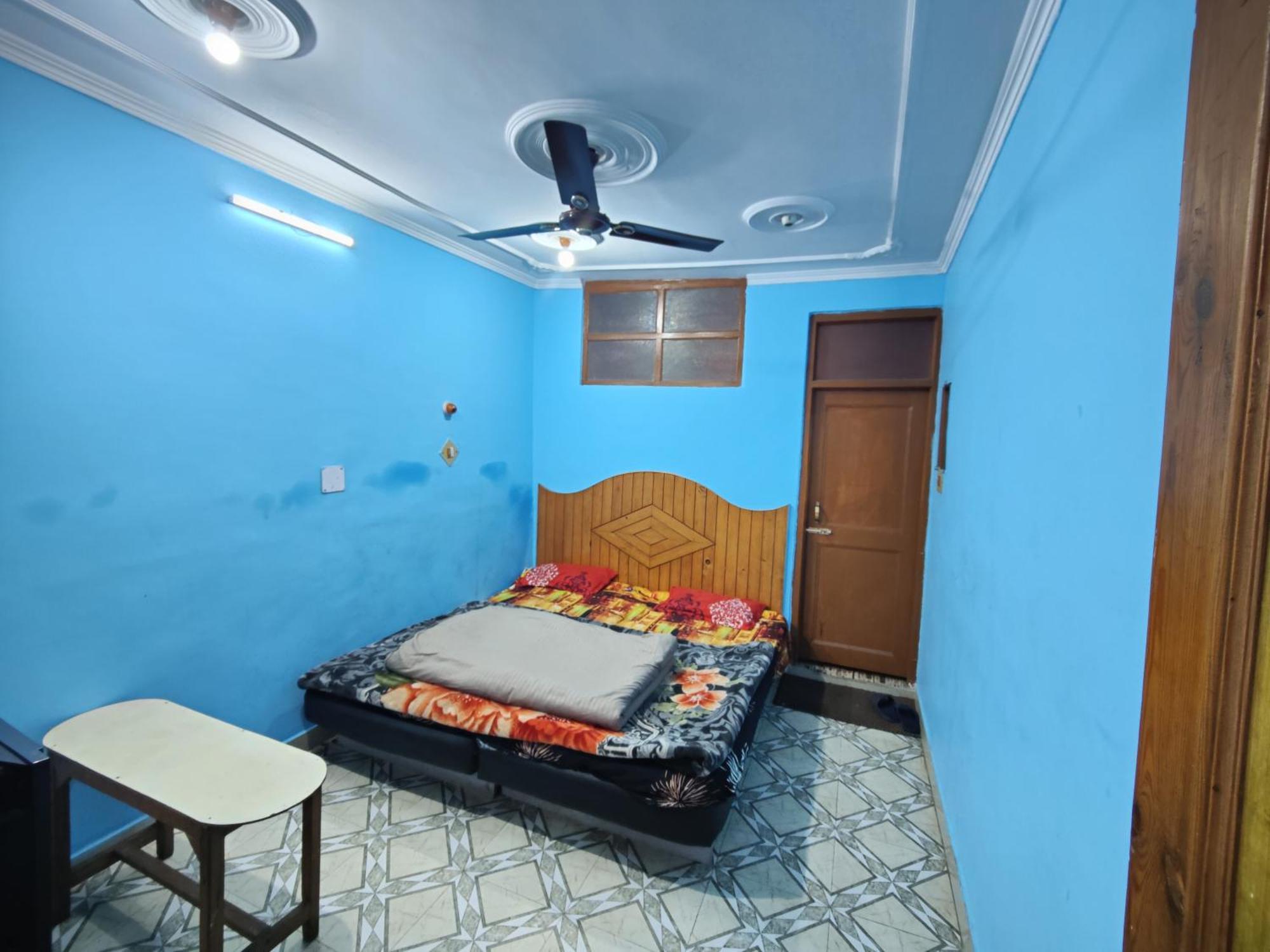 Hotel Sharjah Kashmir Srinagar (Jammu and Kashmir)