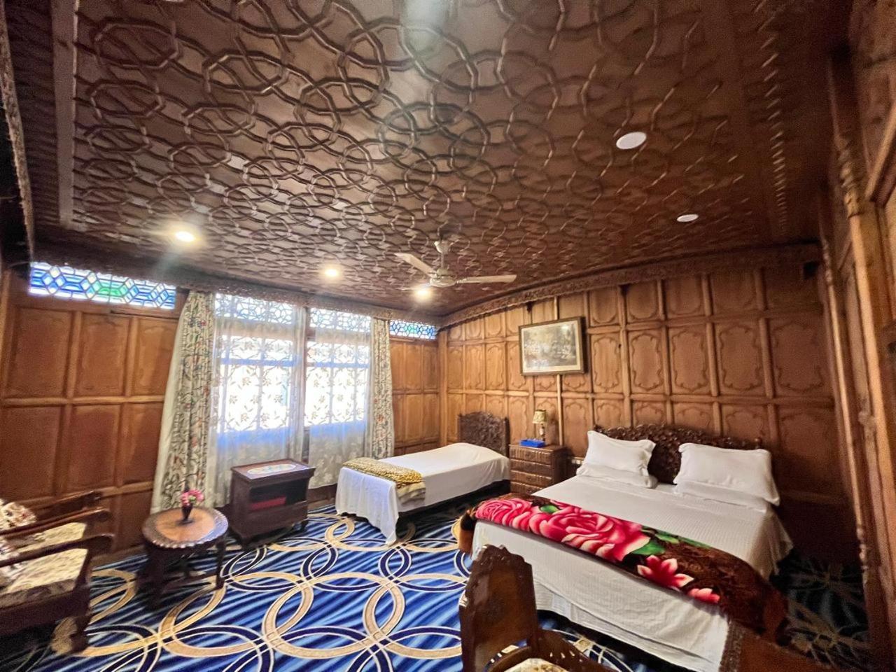 Dalalke Houseboats 3* Srinagar (Jammu and Kashmir)