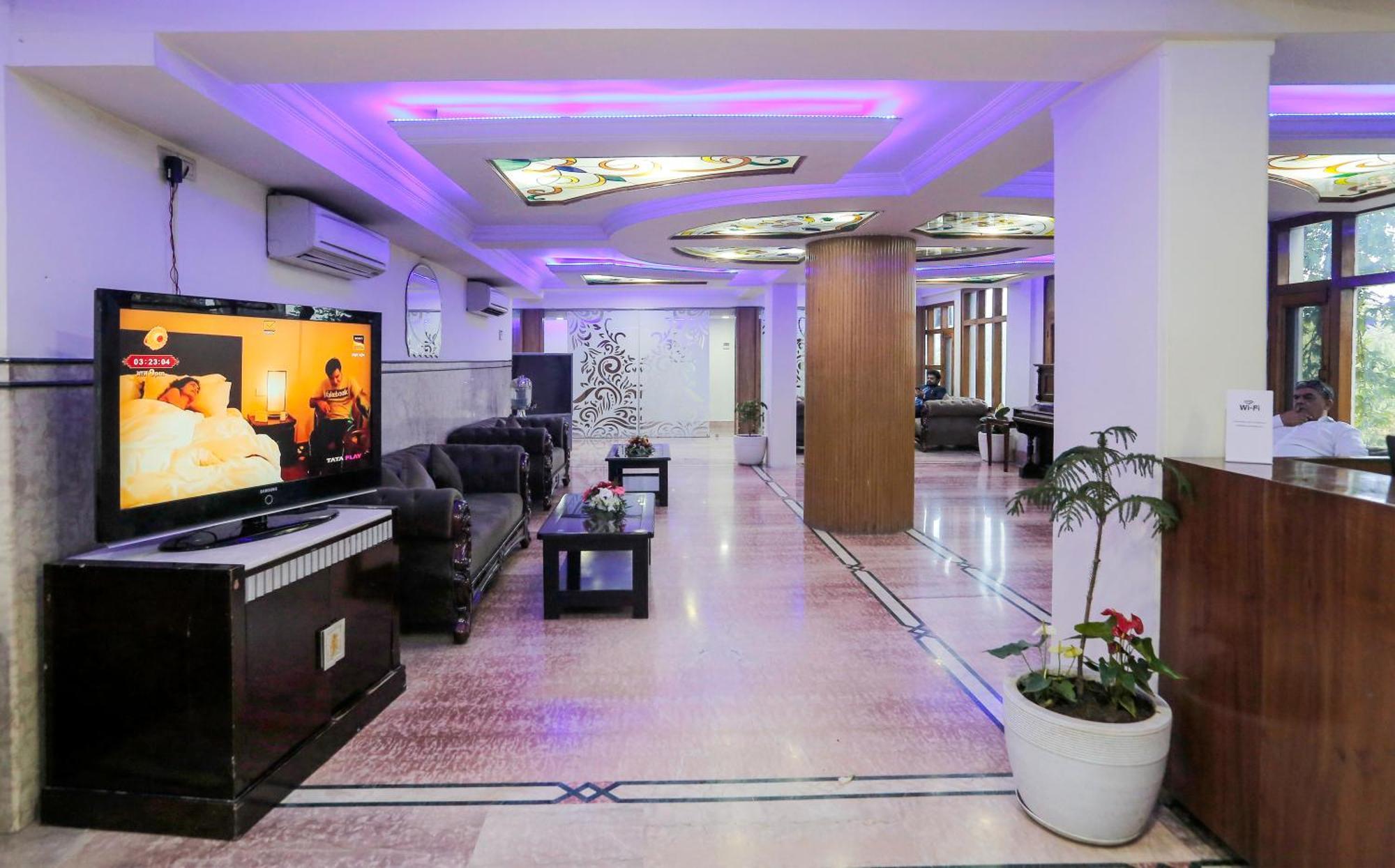 Hotel The Residency