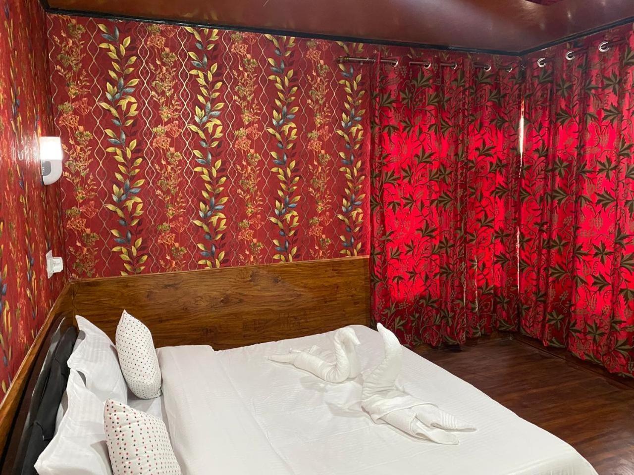 Naseem Hotel