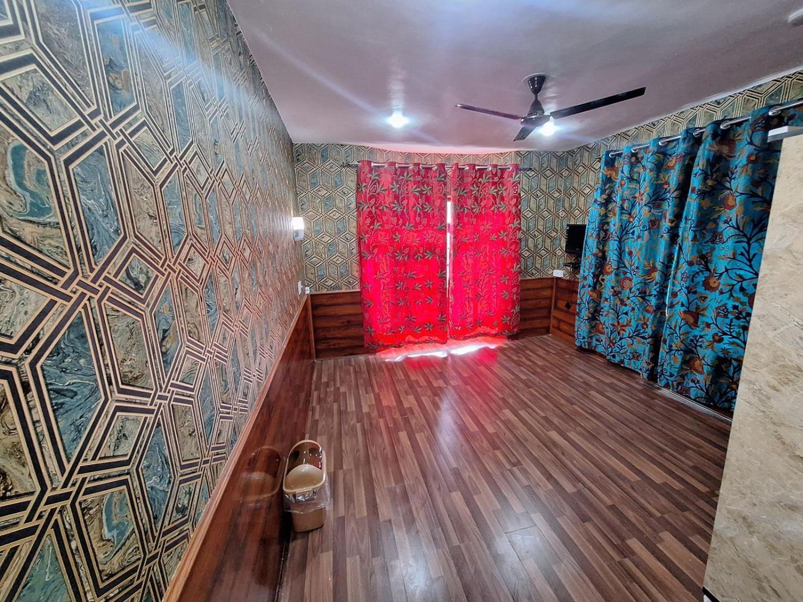 Naseem Hotel