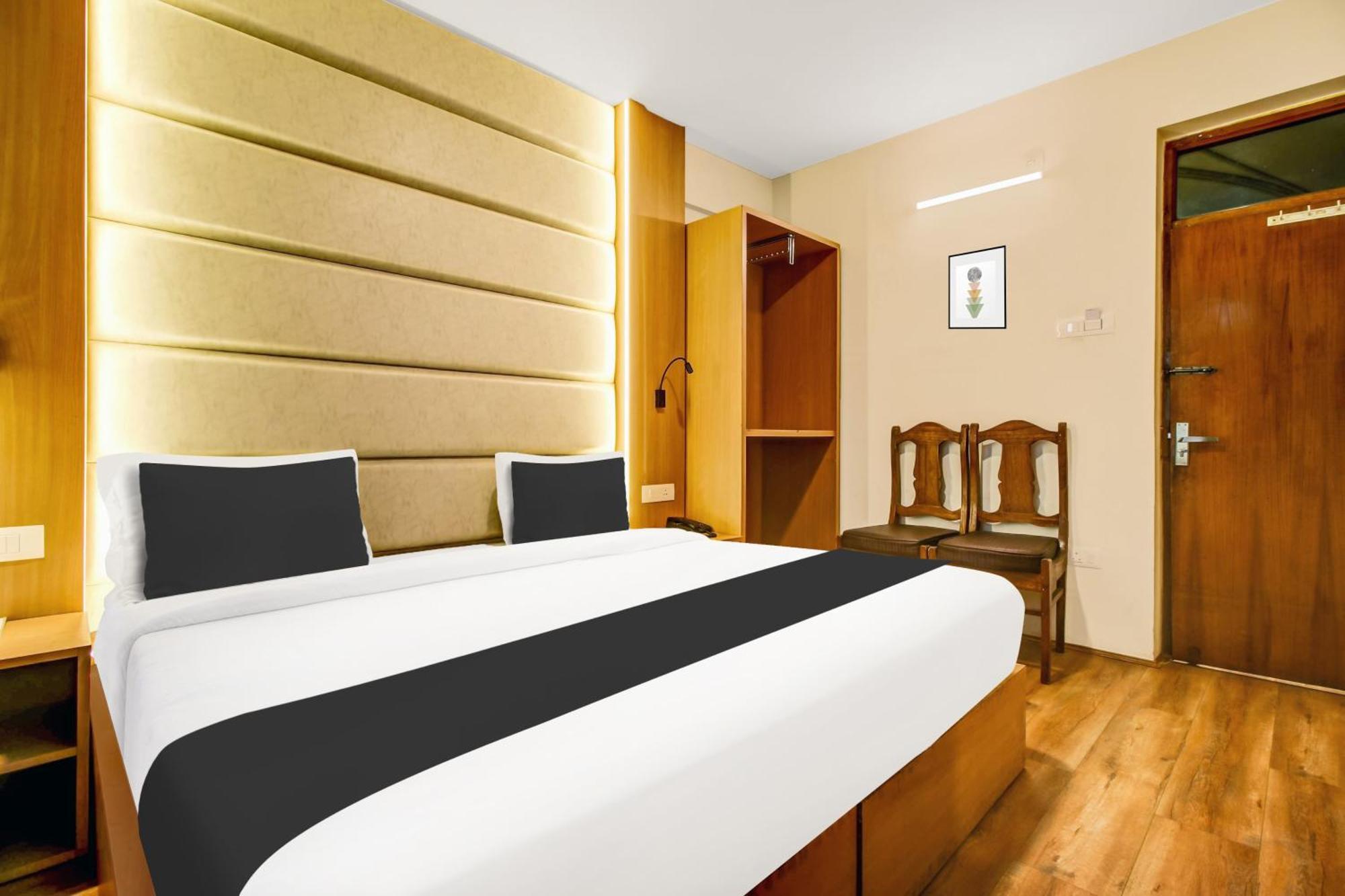 Super Townhouse Rajbagh Formerly Modern Hotel *