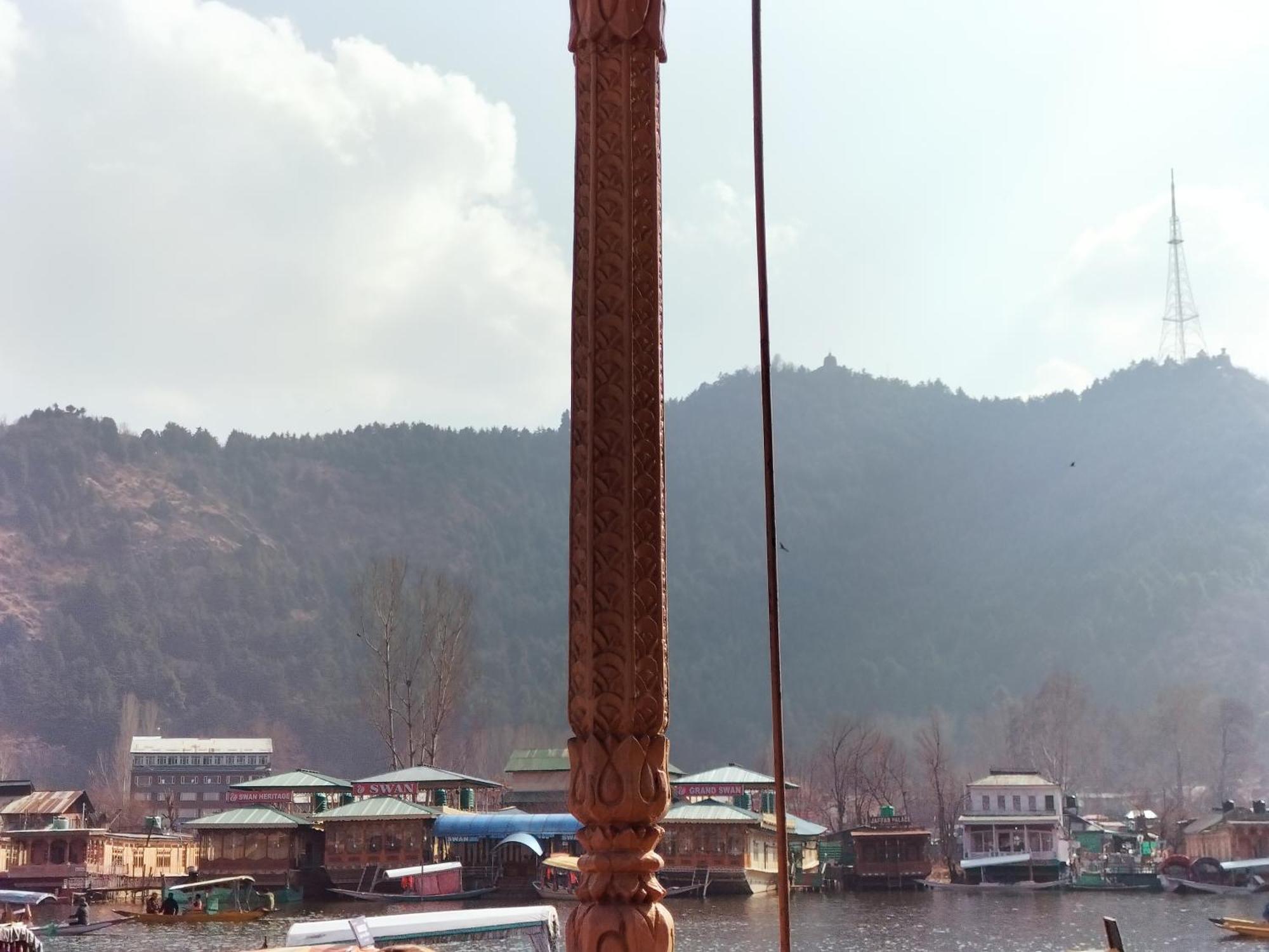Houseboat Sea Lord Hotel *