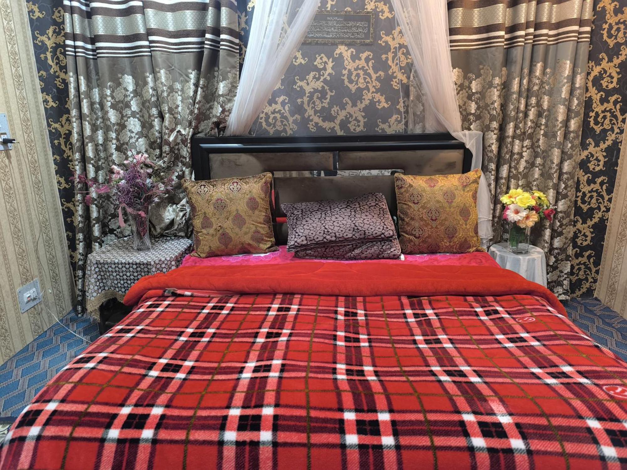 Zikra Srinagar (Jammu and Kashmir)