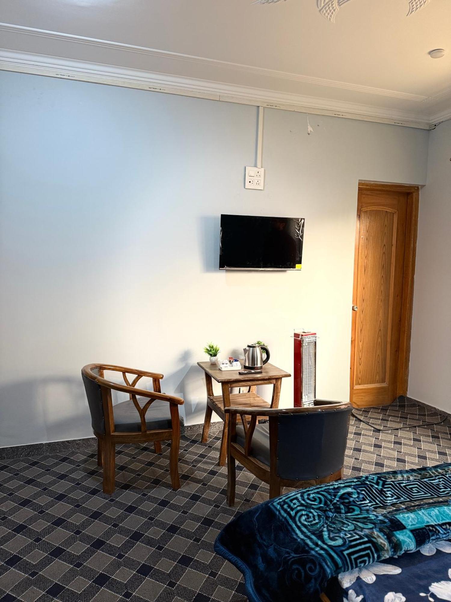 Guest house The Aastana Srinagar (Jammu and Kashmir)