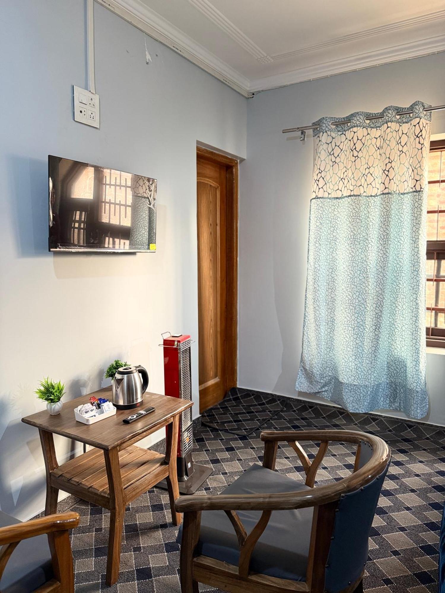 Guest house The Aastana