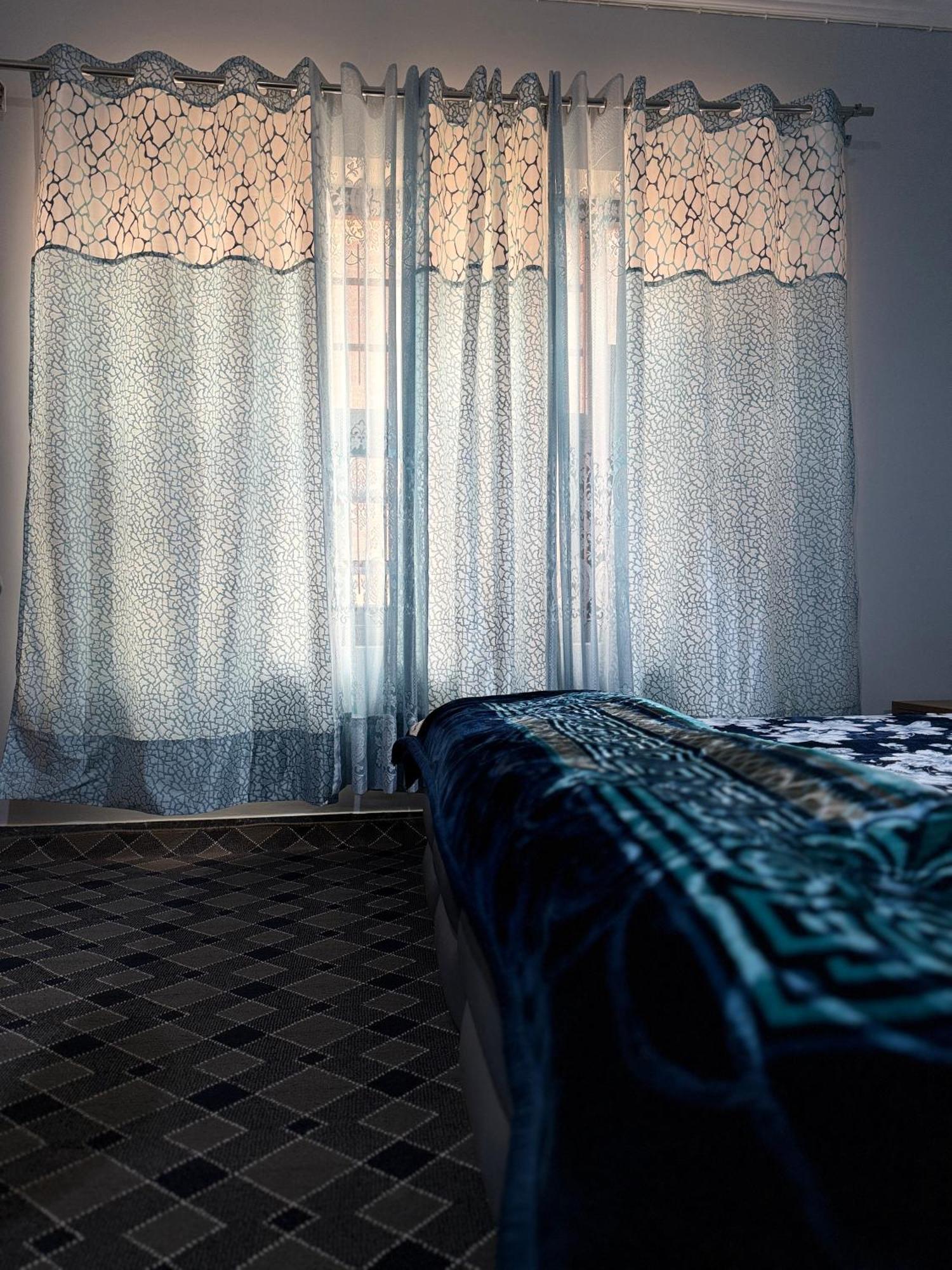 The Aastana Guest house Srinagar (Jammu and Kashmir)