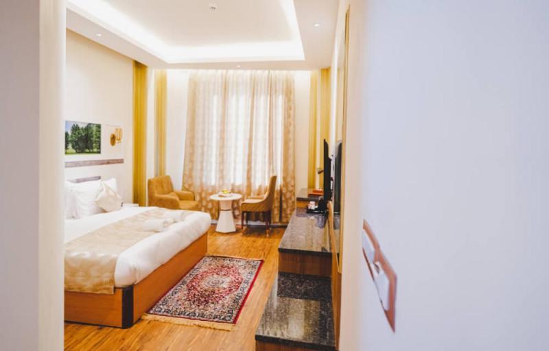 Arison Hotel Srinagar (Jammu and Kashmir)