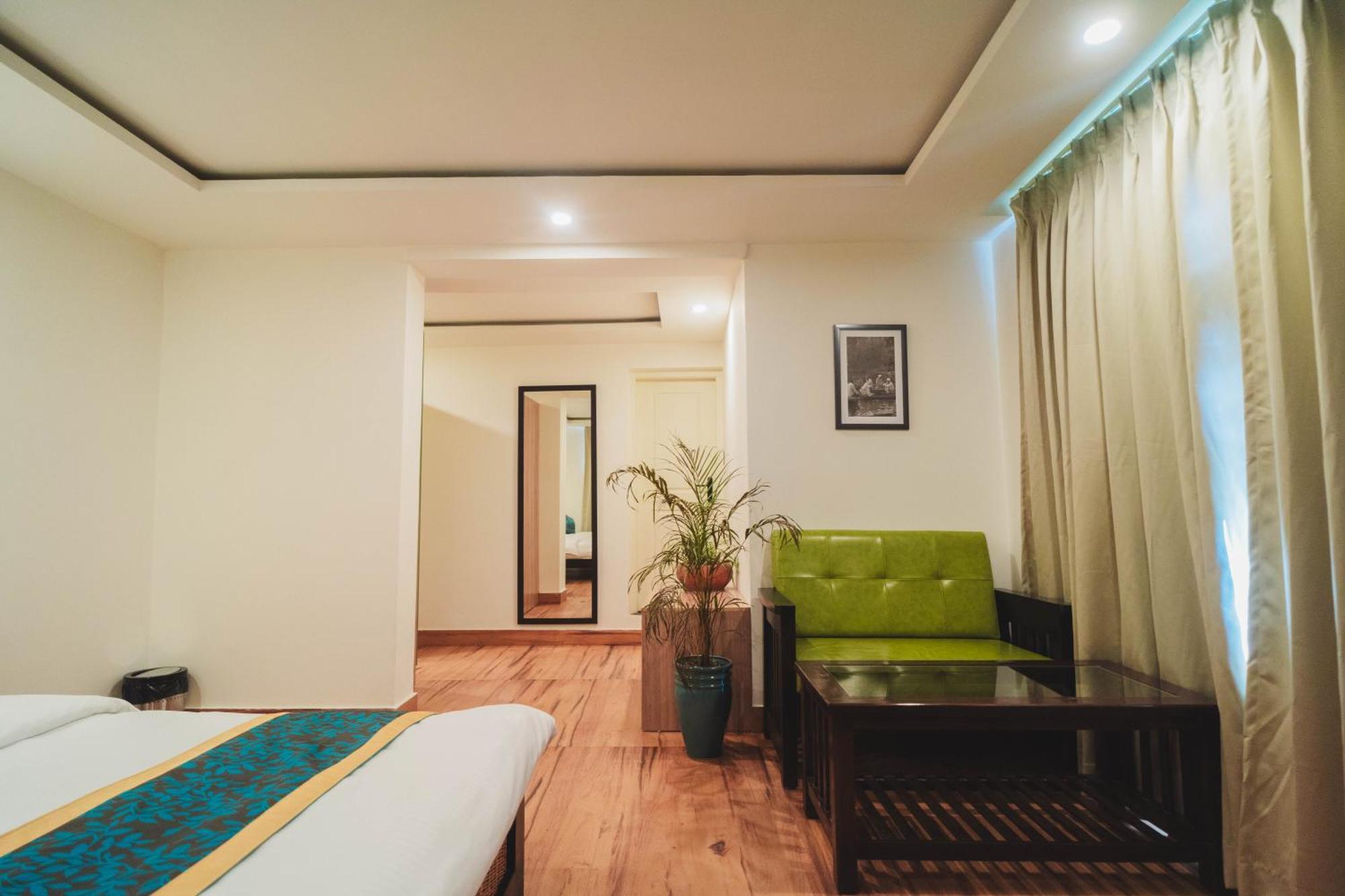 Dojee's The Floral Resort *