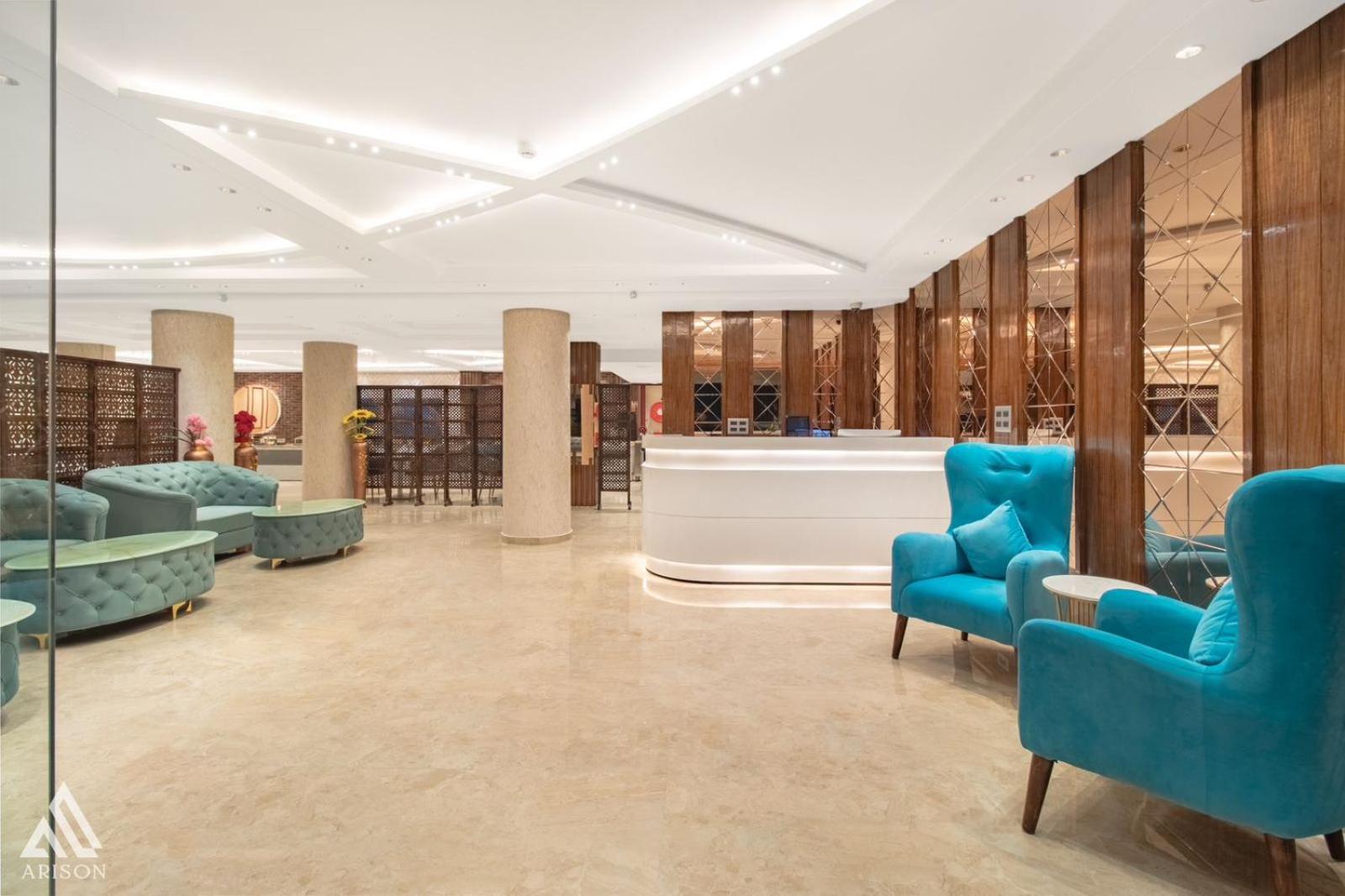 Hotel Arison Luxury 4*