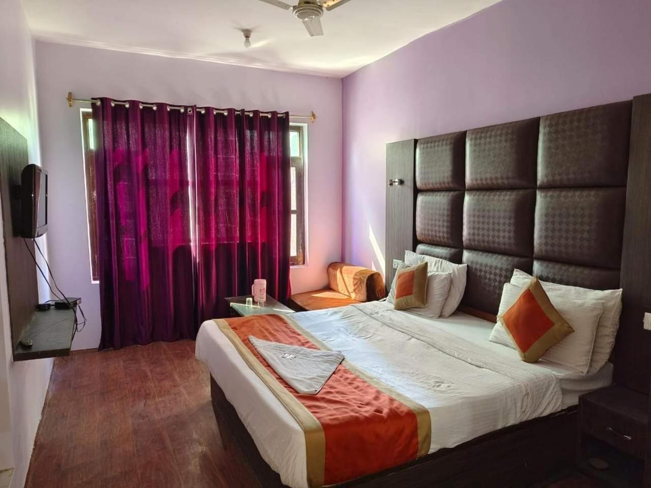 Hotel New Mountain View *