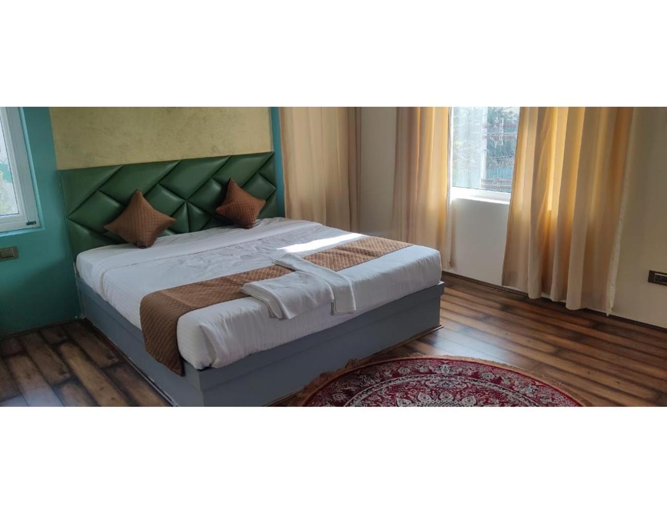 Aerohome Stay, Homestay *