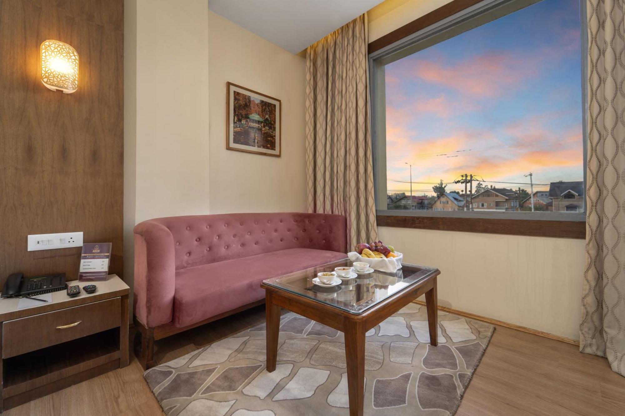 Hotel Arco And 4*