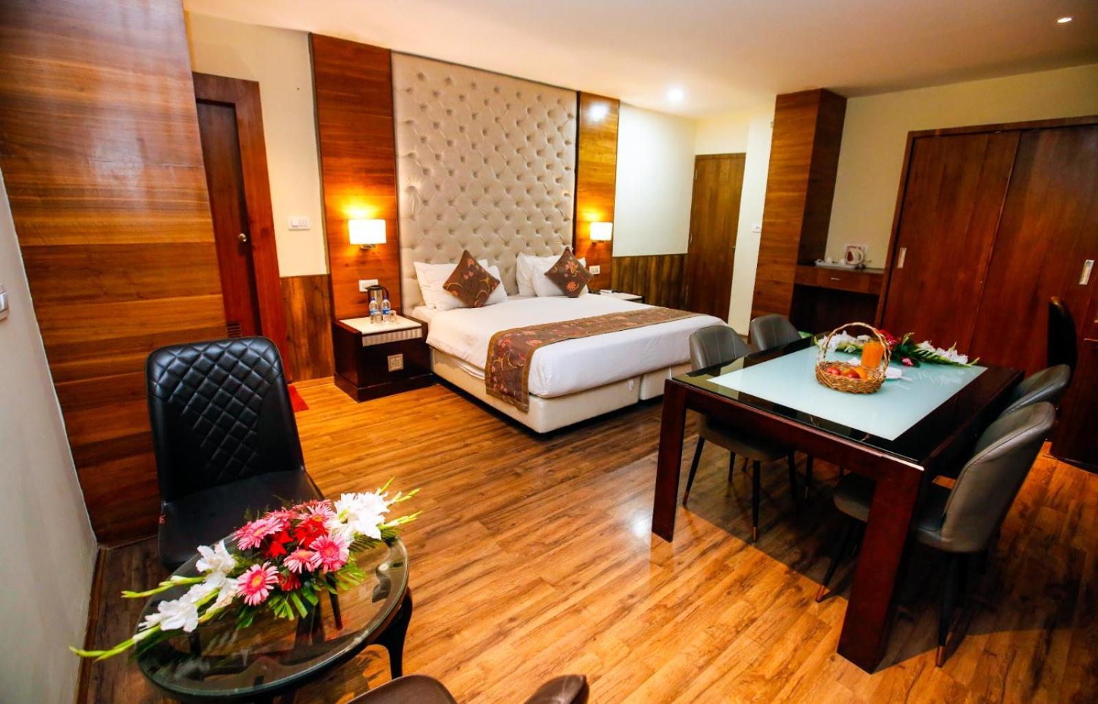 Hotel The Residency Srinagar (Jammu and Kashmir)