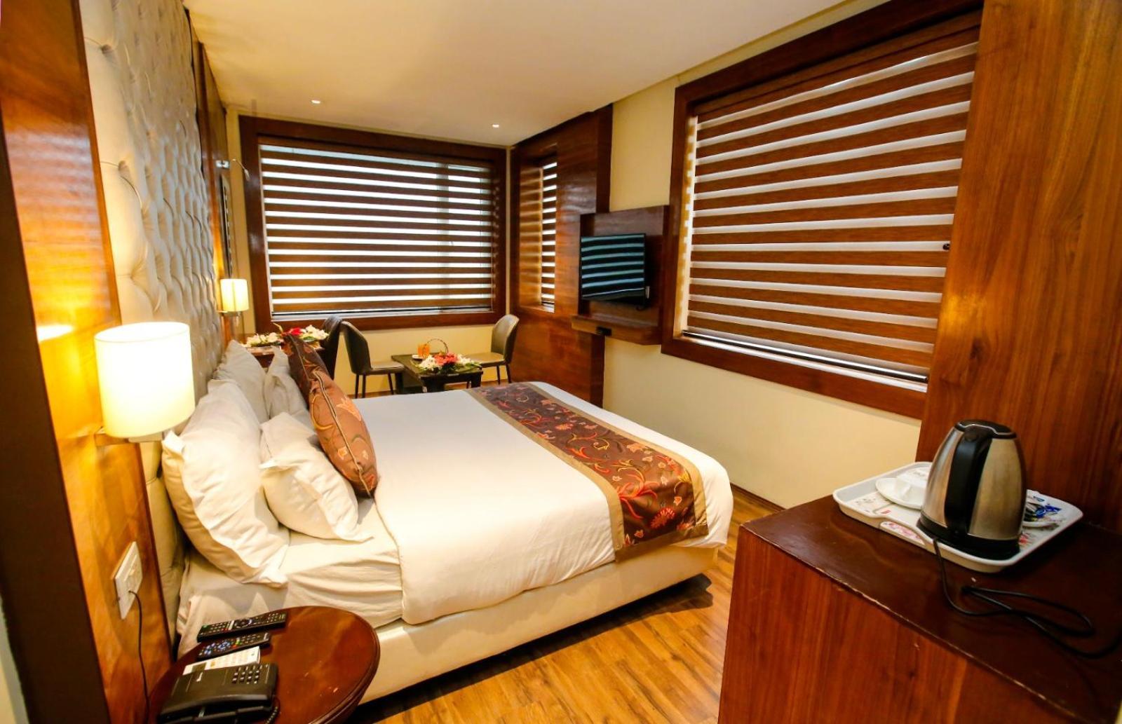 The Residency 3*