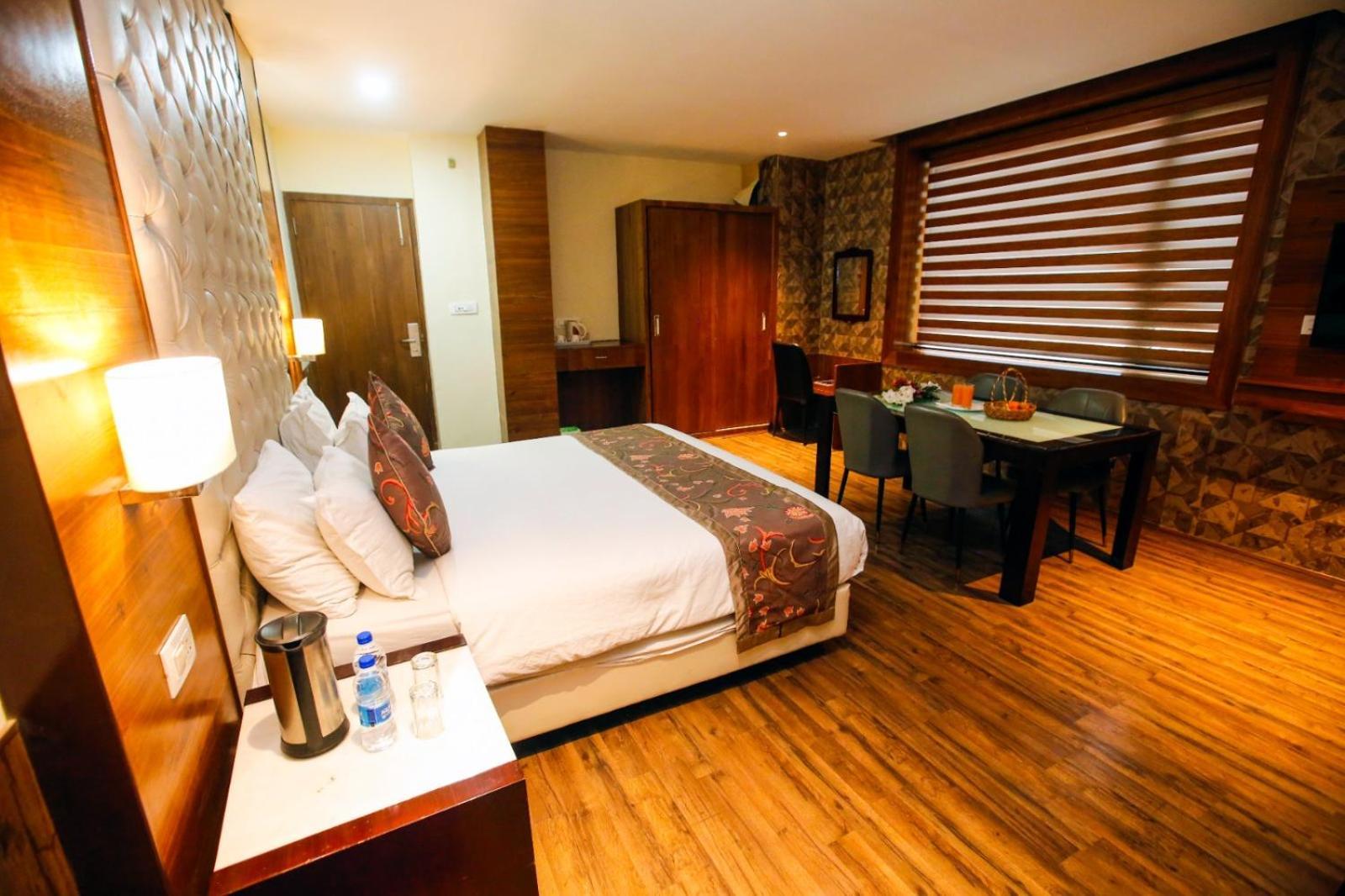 The Residency 3* Srinagar (Jammu and Kashmir)