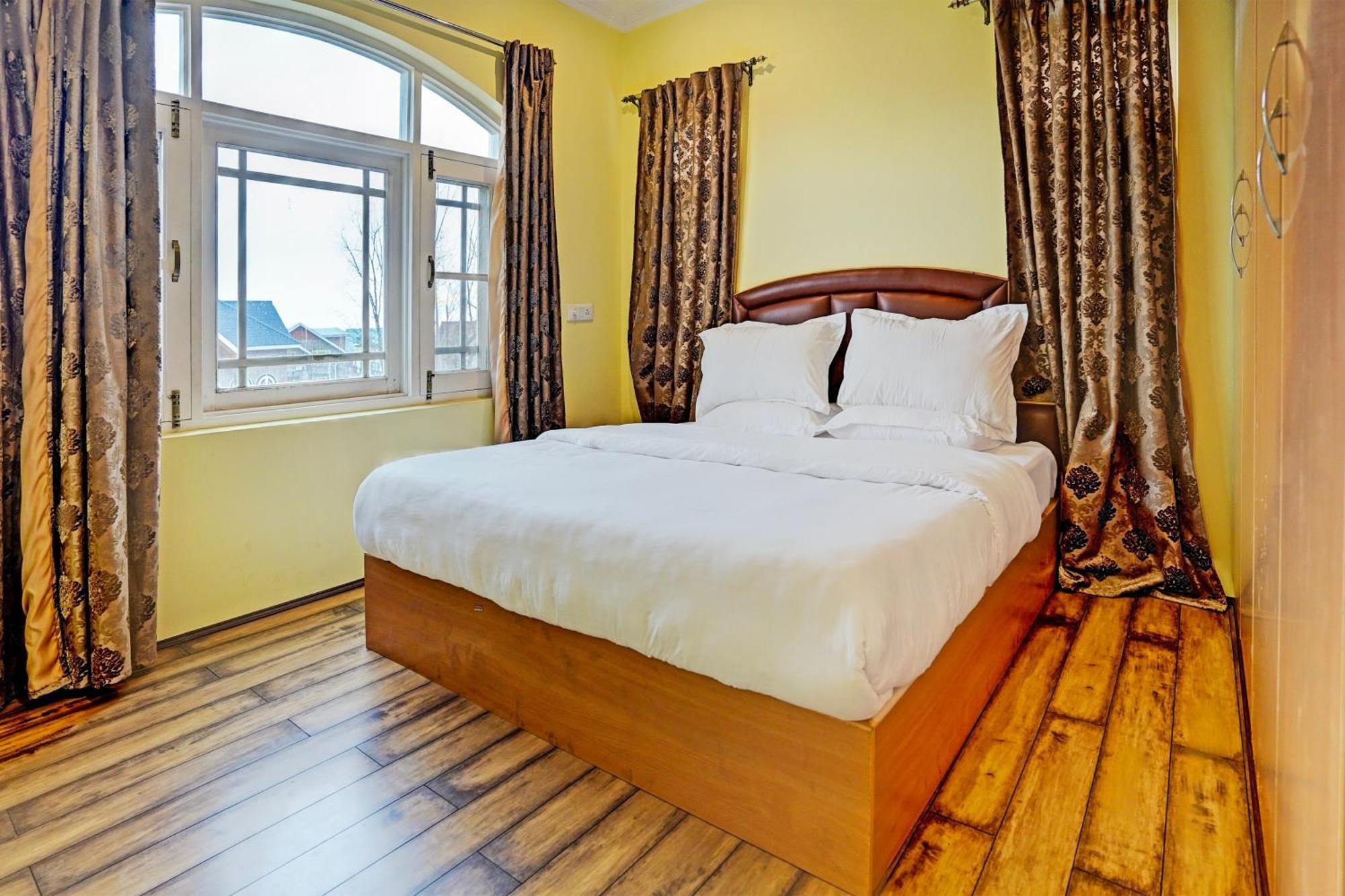 Hotel O Lit 3*