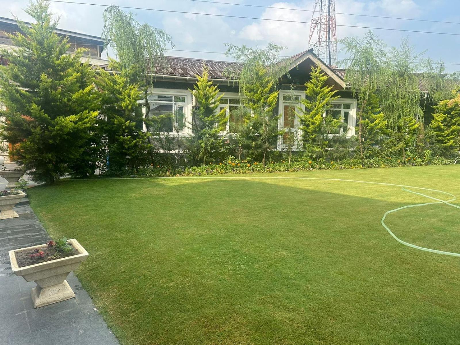 Villa Kashmir Edition *